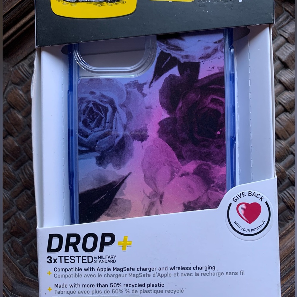OtterBox symmetry case iPhone 13 floral purple